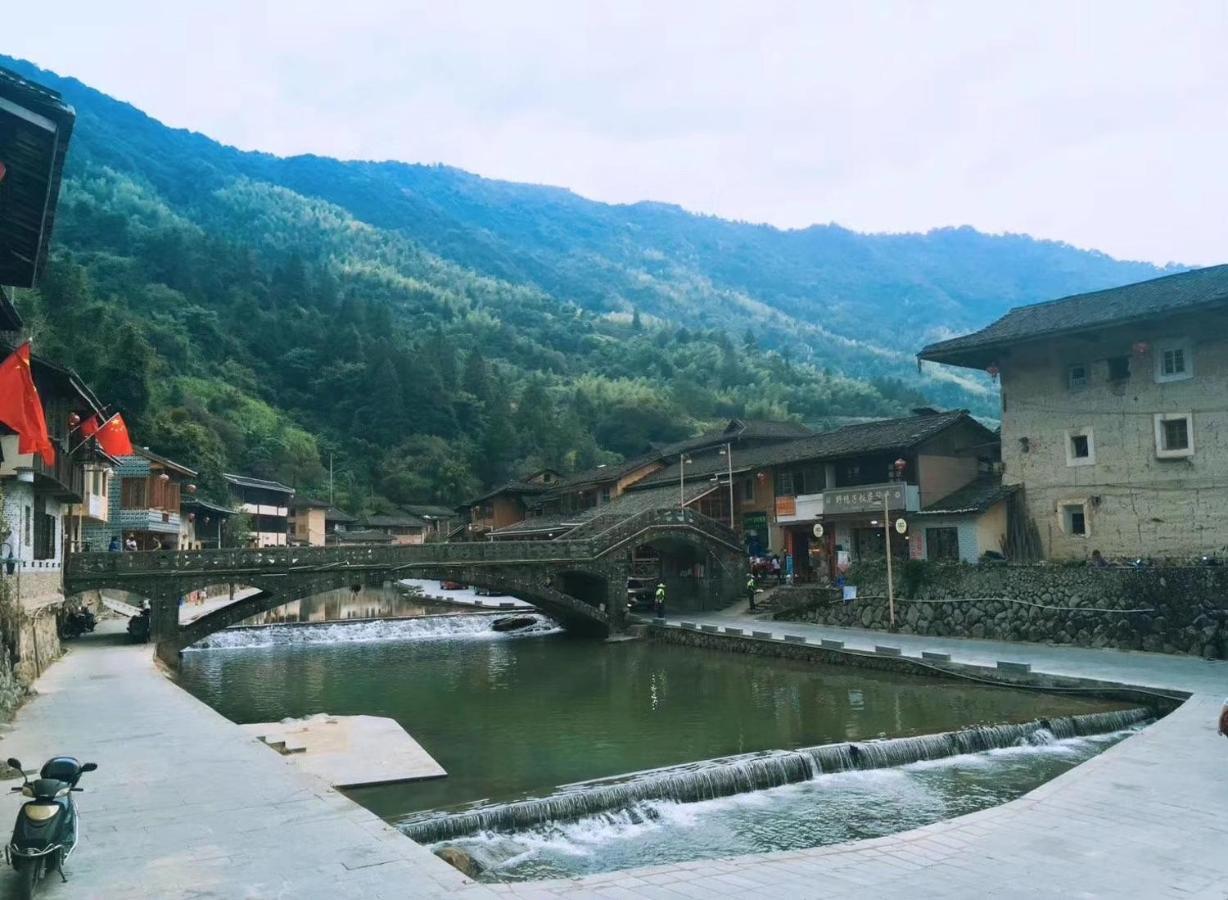 Nanjing Tulou Xinyuan Homestay Екстериор снимка